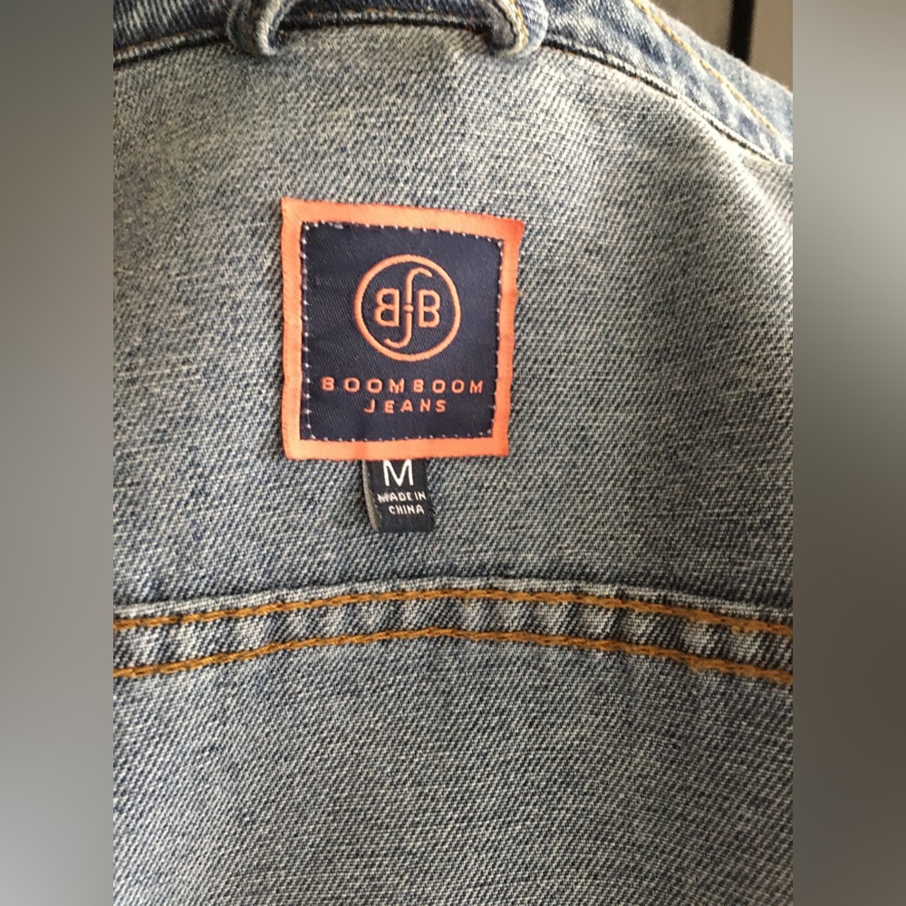 Jean jacket - Picture 6 of 6